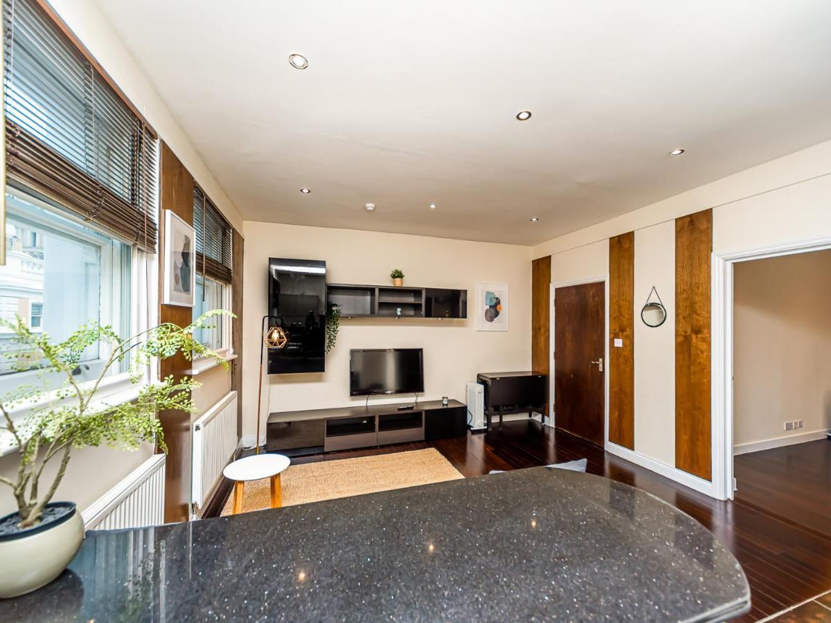 Pass The Keys West End Apartment Near Tottenham Court Road Лондон Екстер'єр фото