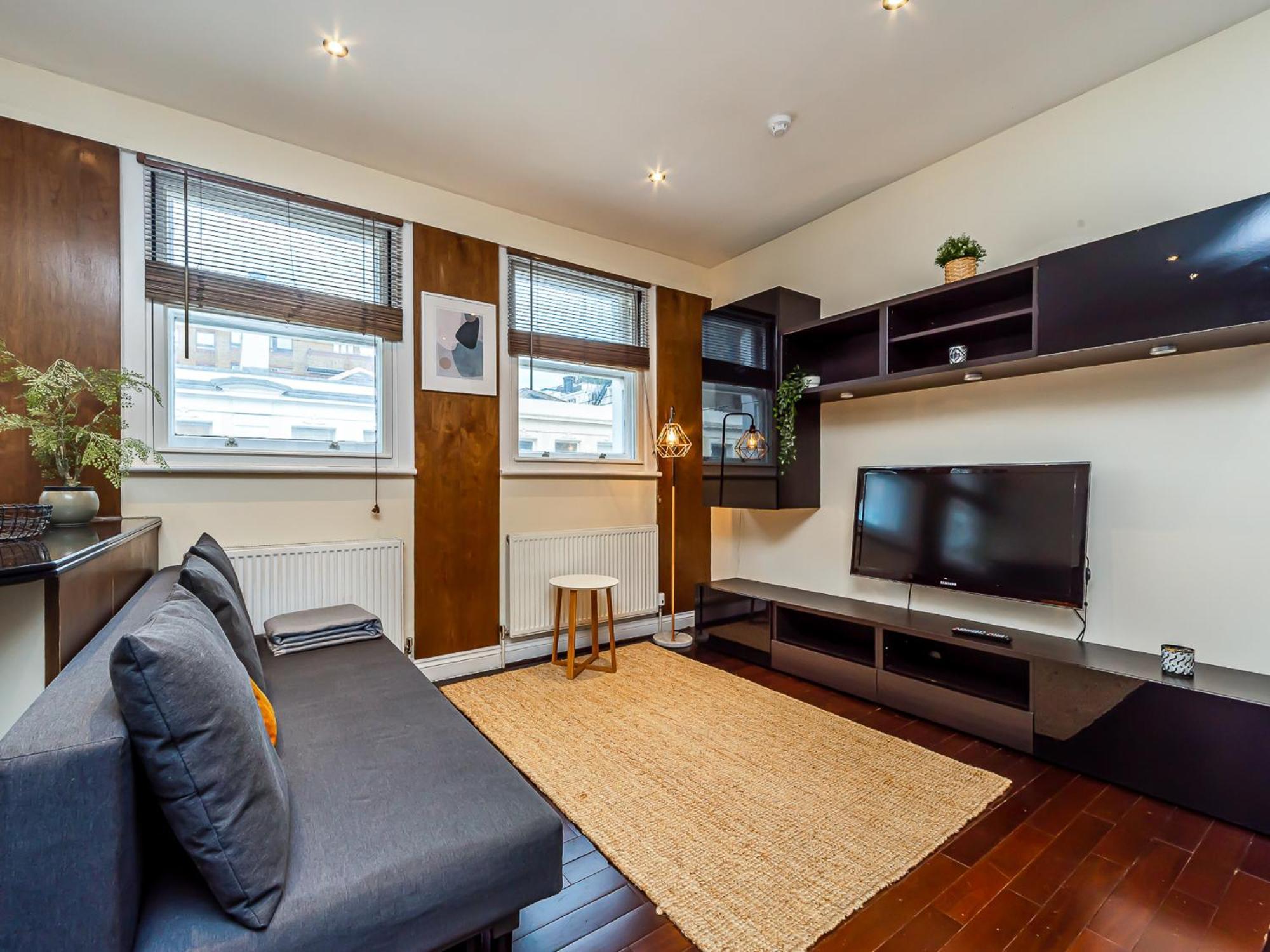 Pass The Keys West End Apartment Near Tottenham Court Road Лондон Екстер'єр фото